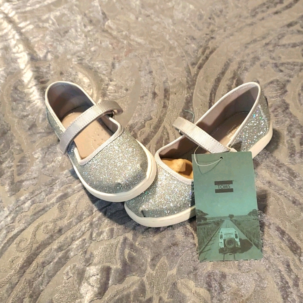 TOMS